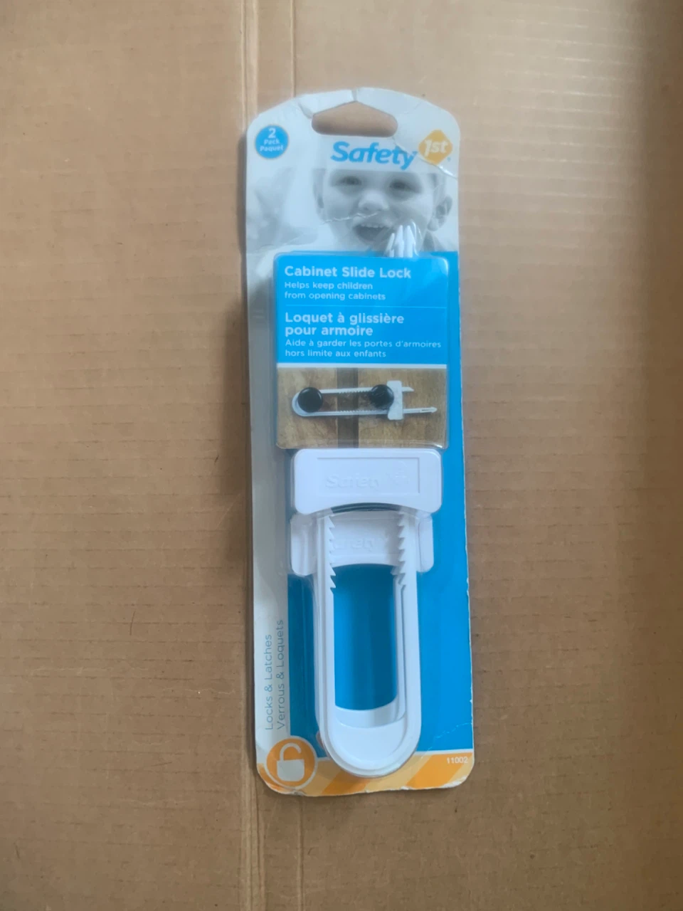 Safety 1st Cabinet Slide Lock and Universal Roller Blind - photo 3