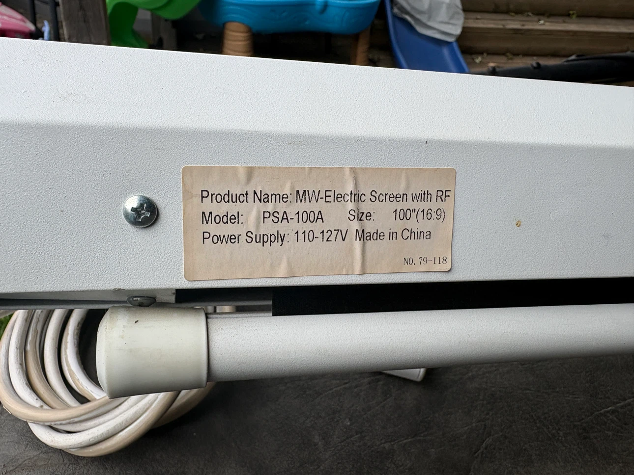 MW-Electric 100" Projector Screen PSA-100A with RF Remote - photo 5