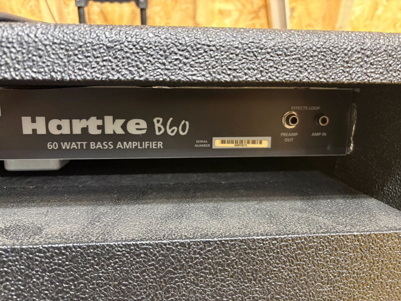 Hartke B60 Bass Guitar Combo Amplifier - photo 5