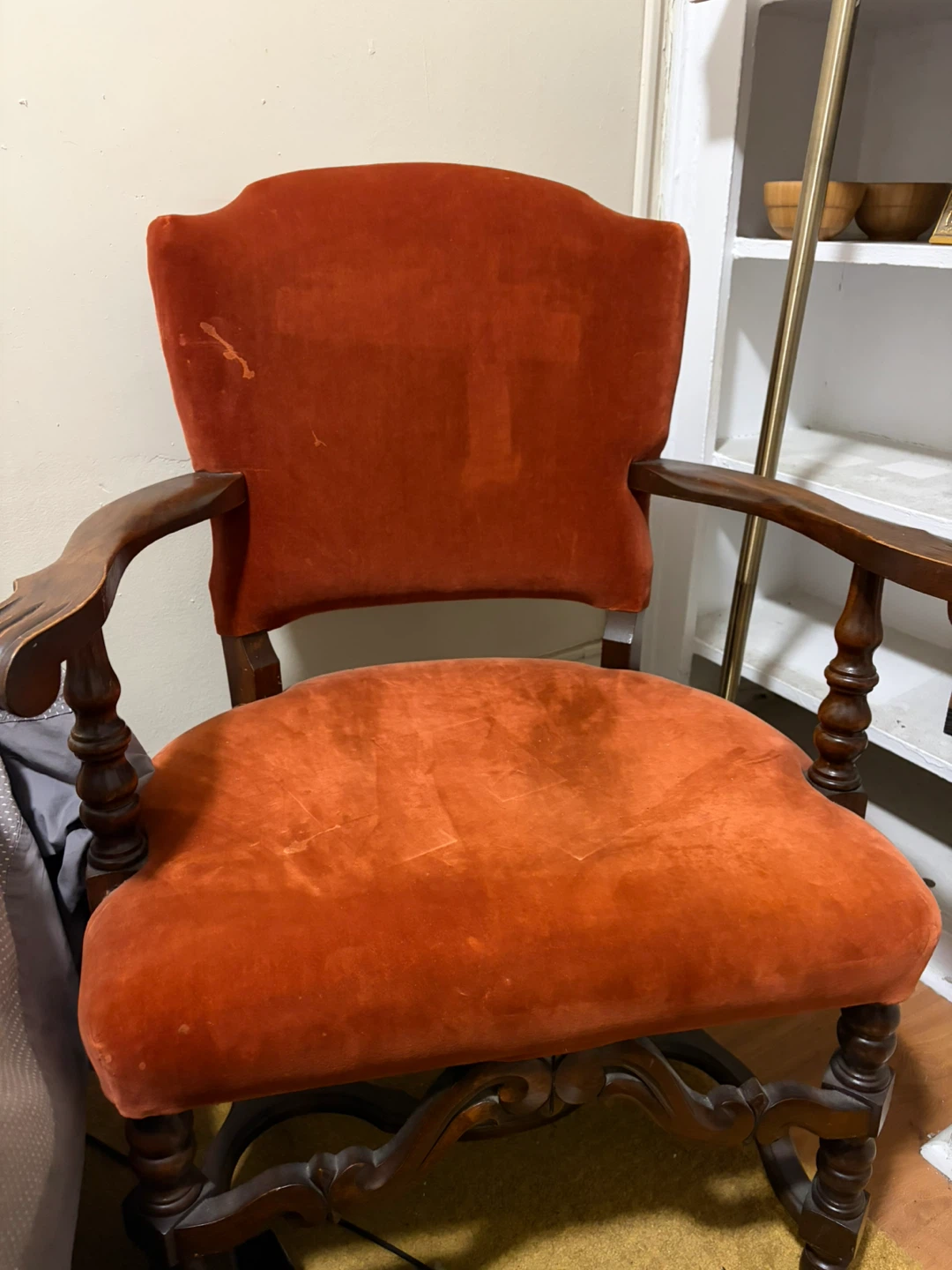 Vintage Velvet Accent Chair - photo 3