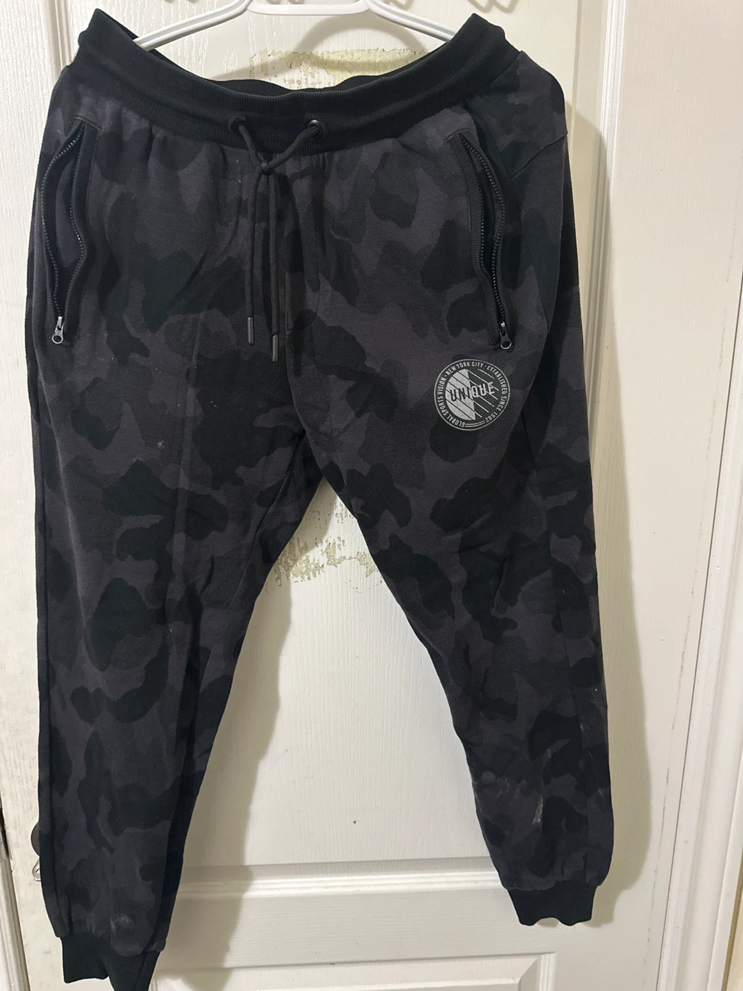Max "Unique" Camo Joggers