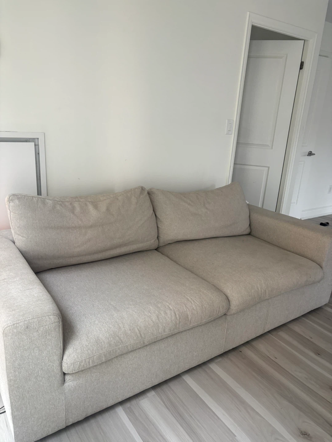 Structube Soft 3-Seater Sofa - photo 5