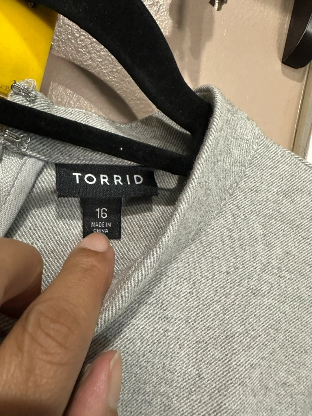 Torrid Gray Sleeveless Mock Neck Dress Size 16 - photo 4
