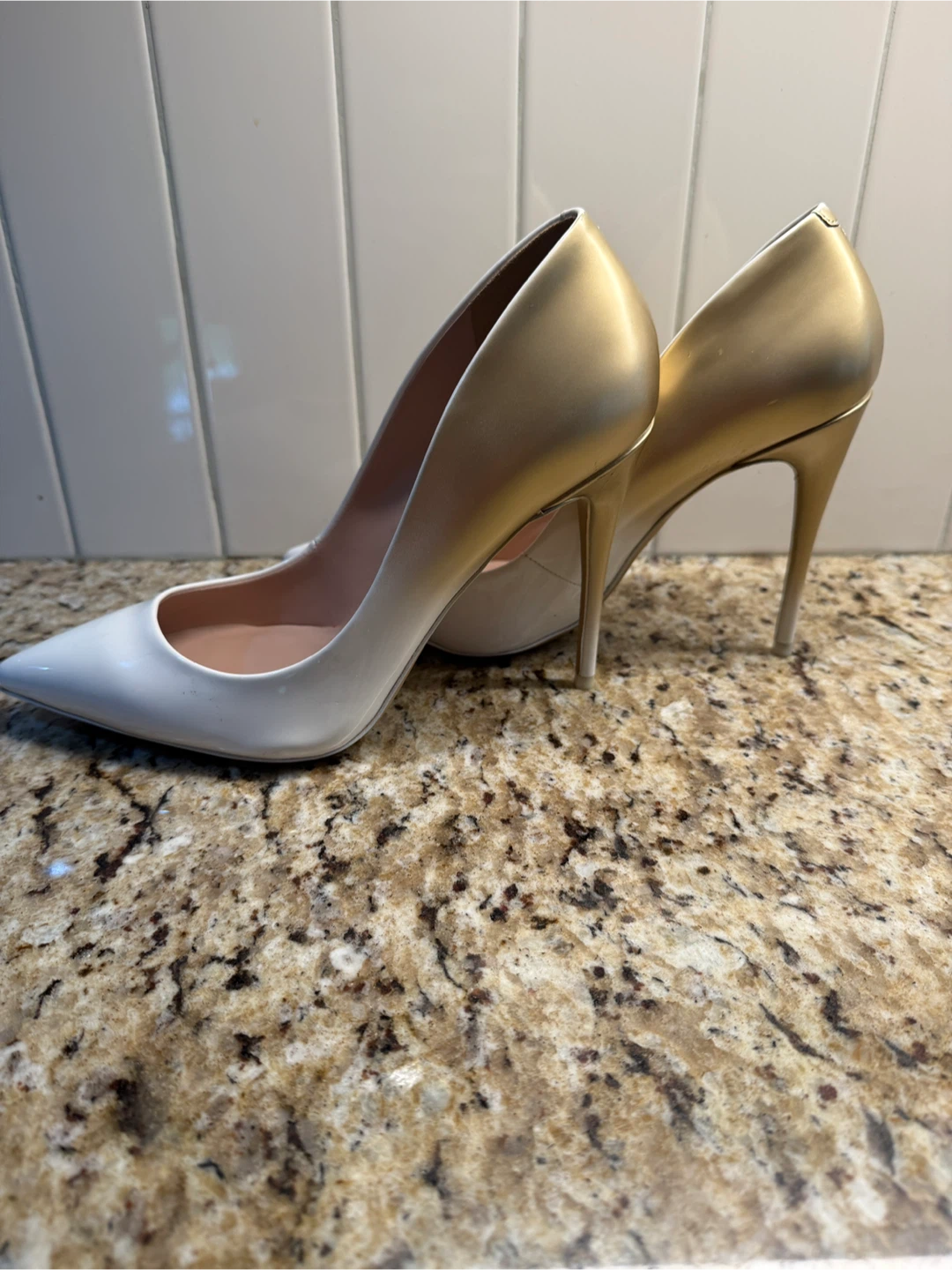 Women's White and Gold High Heel Pumps - photo 2