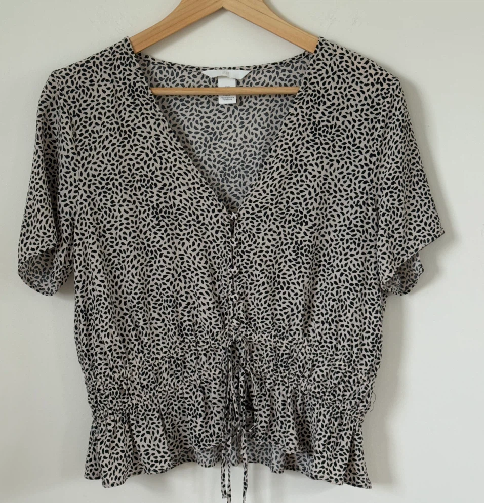 H&M Neutral Print Short Sleeve Blouse with Ruffle Hem