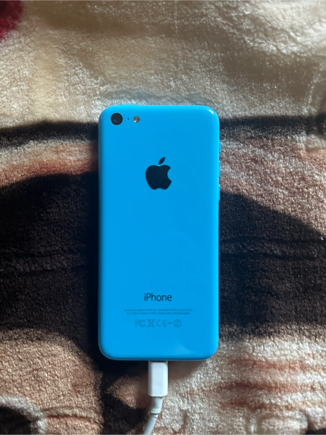Apple iPhone 5C - photo 2