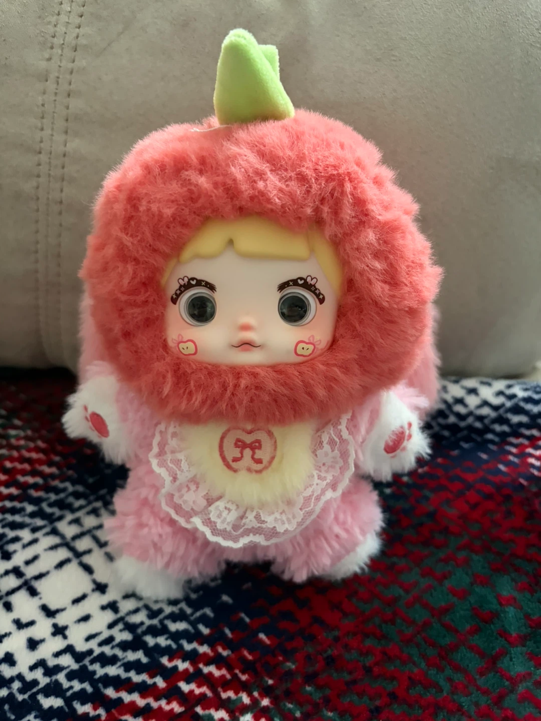 Nommi Interesting Fruit Series - Apple