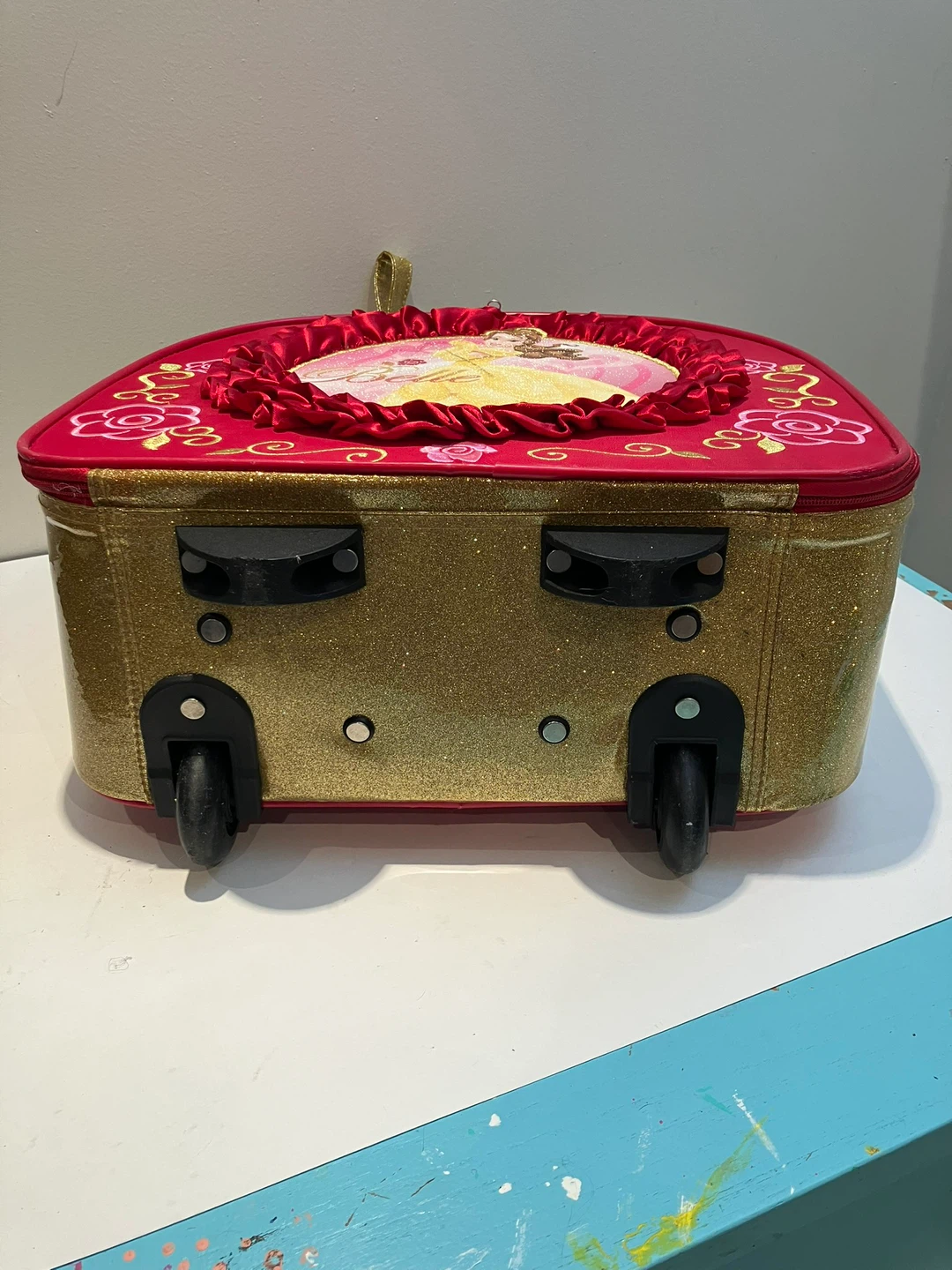 Disney Princess Belle Rolling Suitcase - photo 4