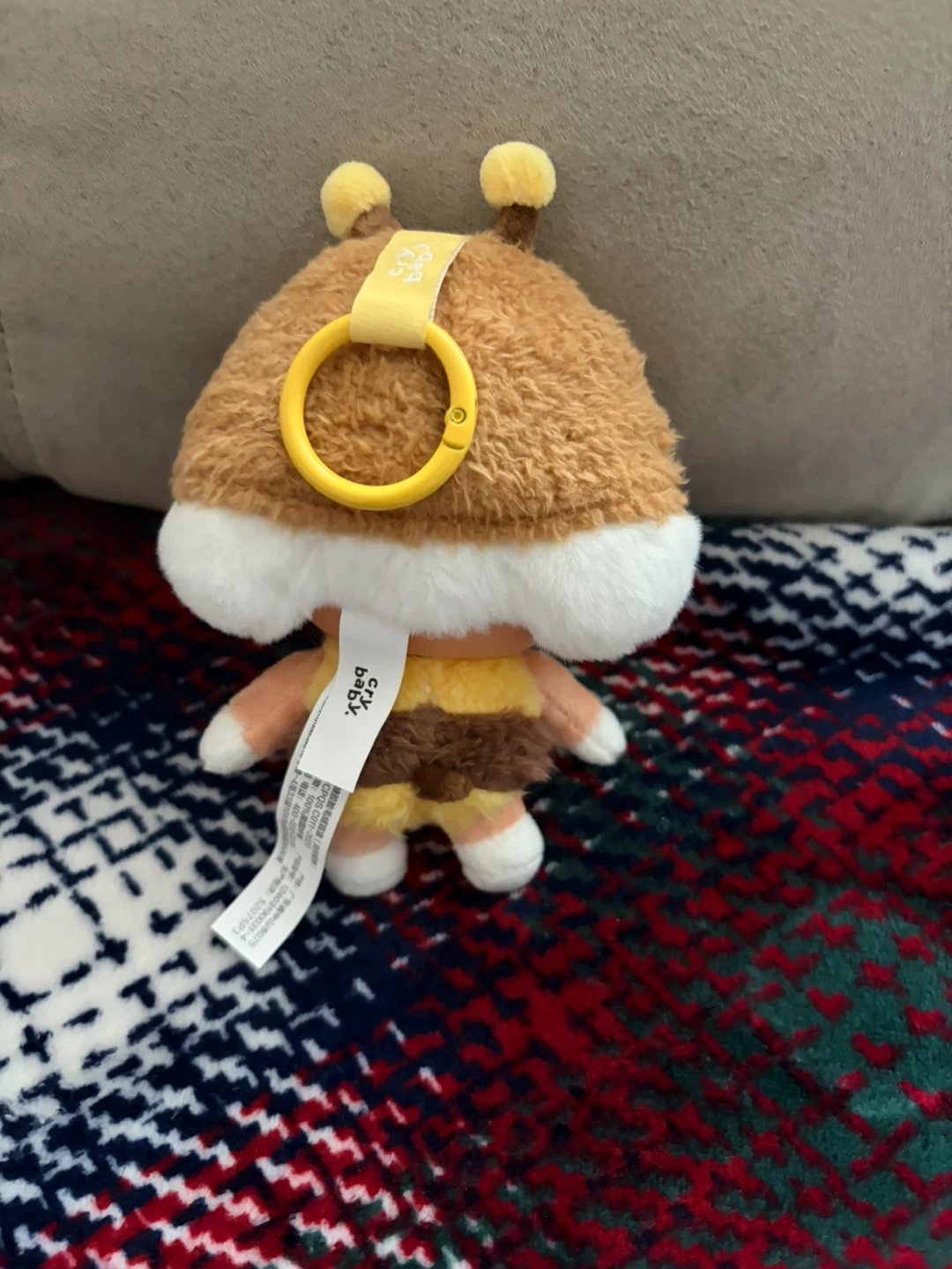 Crybaby Crying Again Bee Vinyl Plush - photo 2