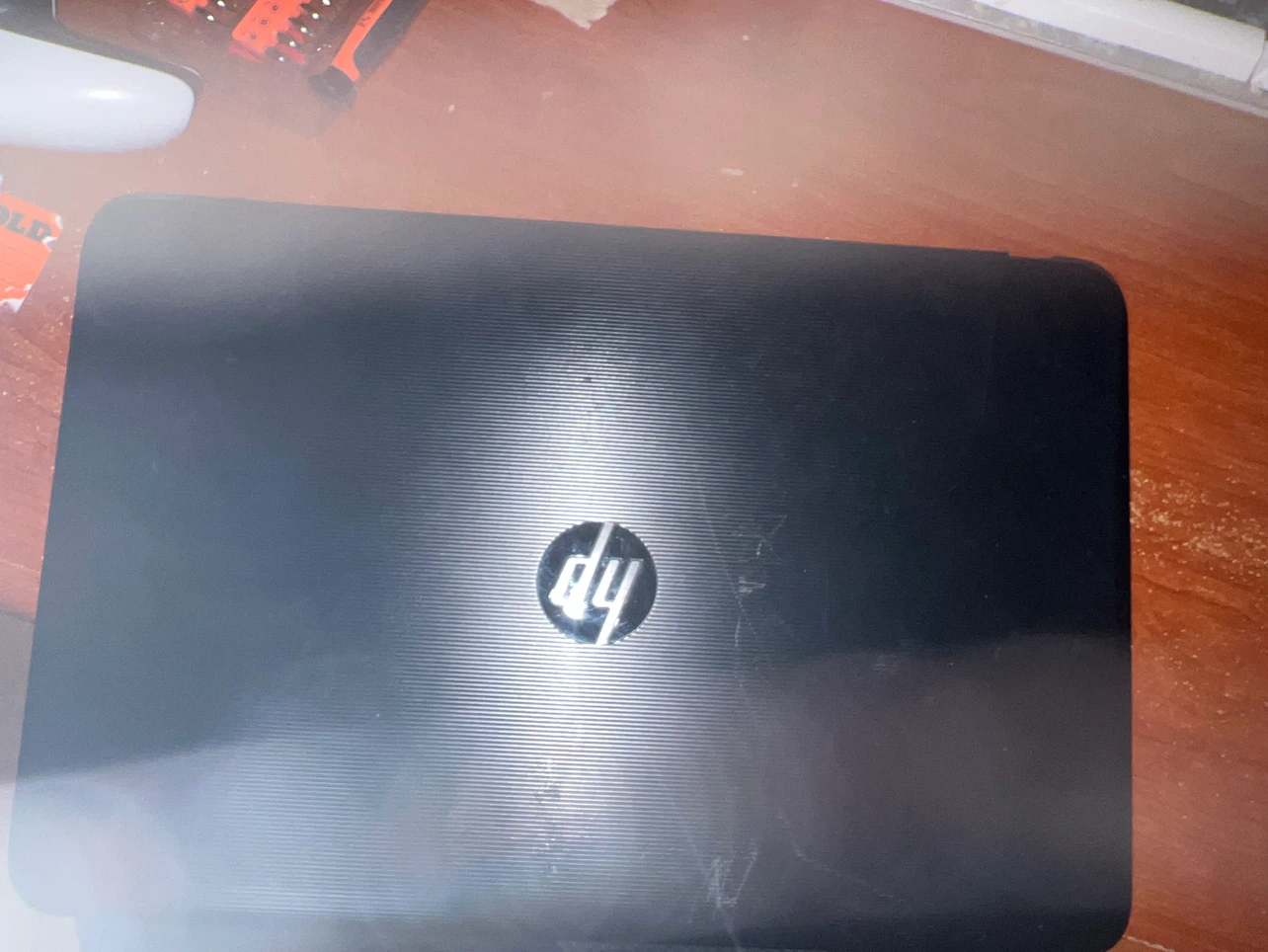 HP Laptop read description