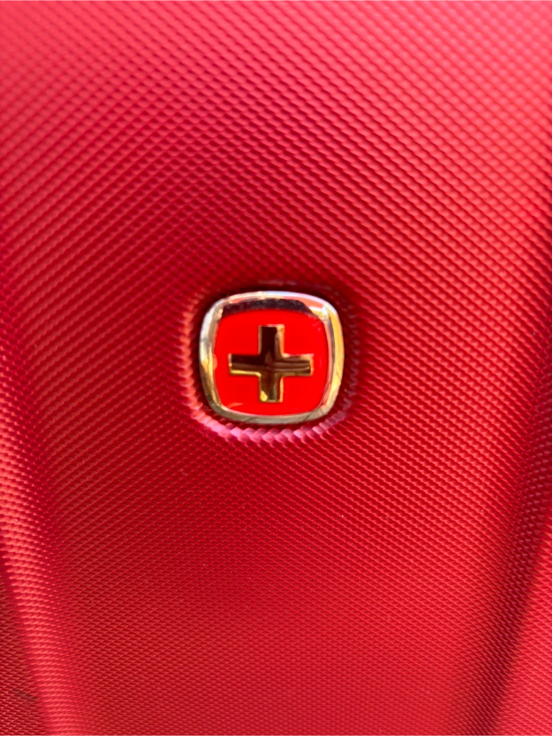 Swiss Gear Red Hardshell Carry-On Luggage - photo 3