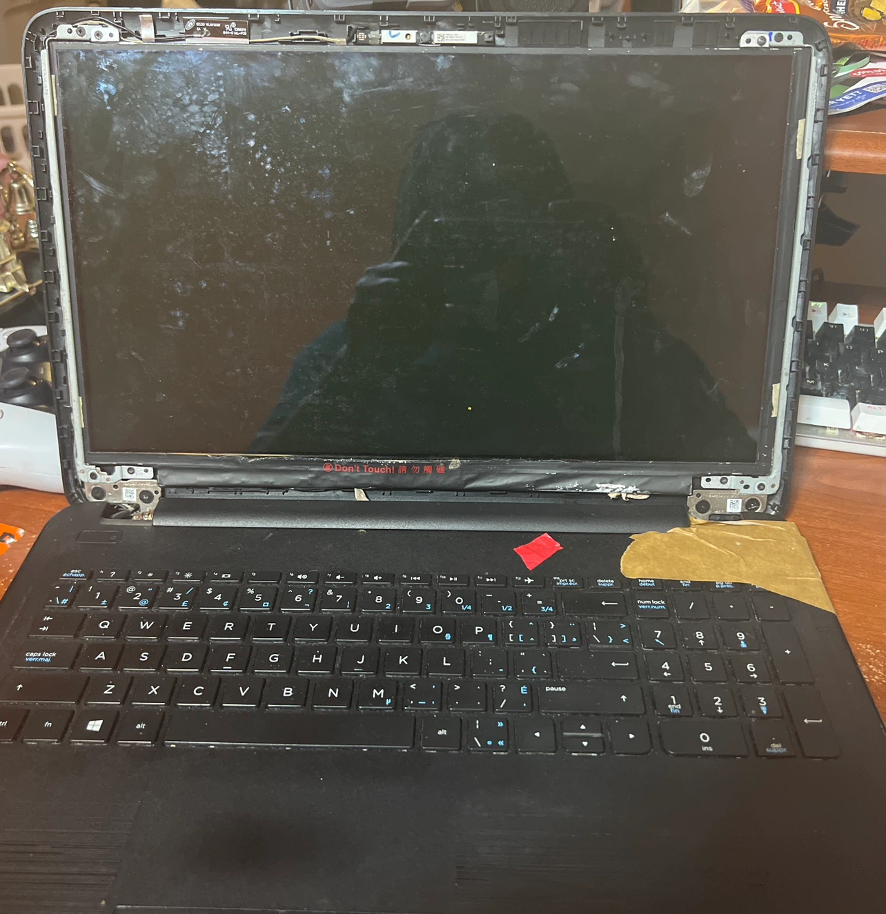 HP Laptop read description - photo 4