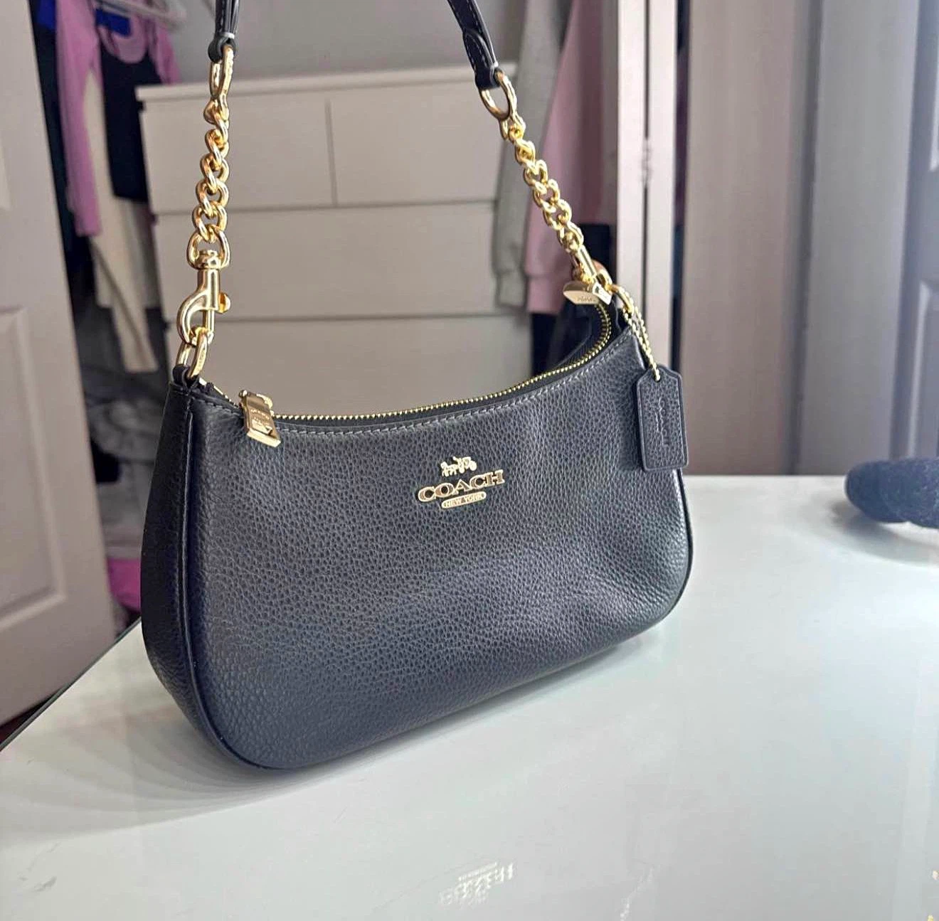 COACH Black Leather Shoulder Bag with Gold Chain