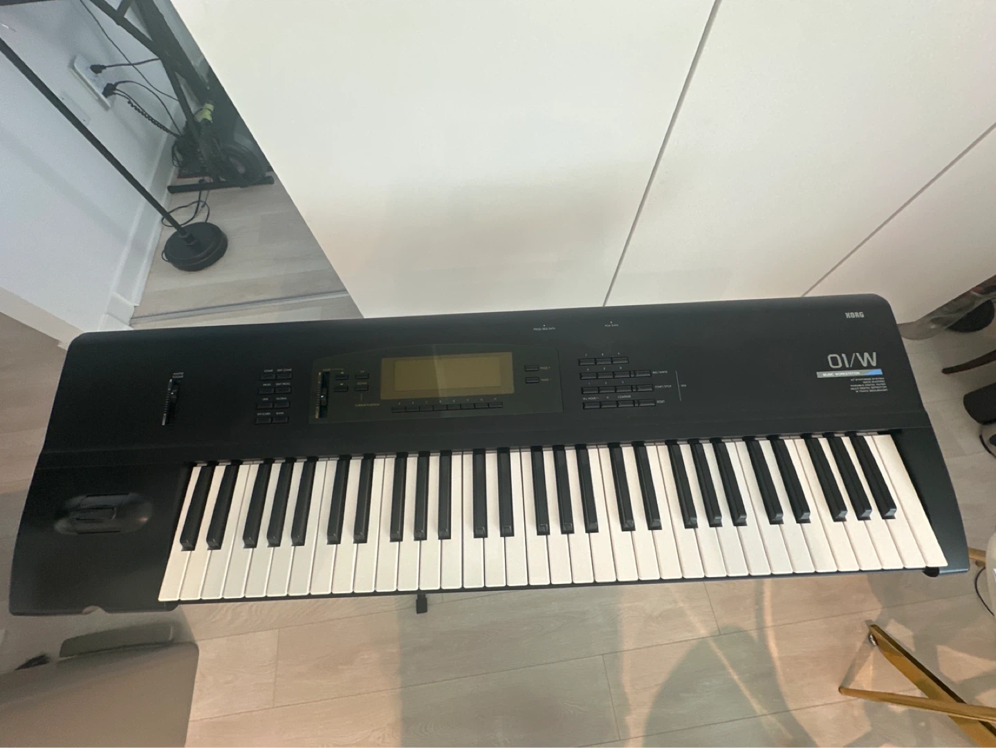 Korg 01/W Synthesizer Keyboard