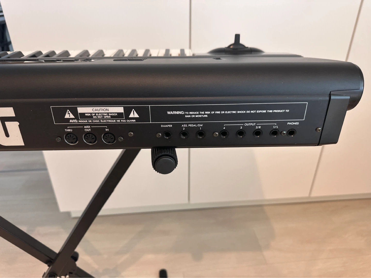 Korg 01/W Synthesizer Keyboard - photo 5