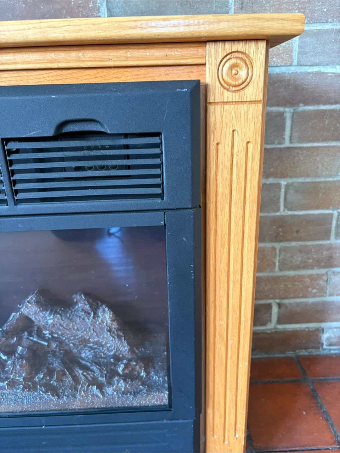 Oak Electric Fireplace with Flame Effect - photo 4