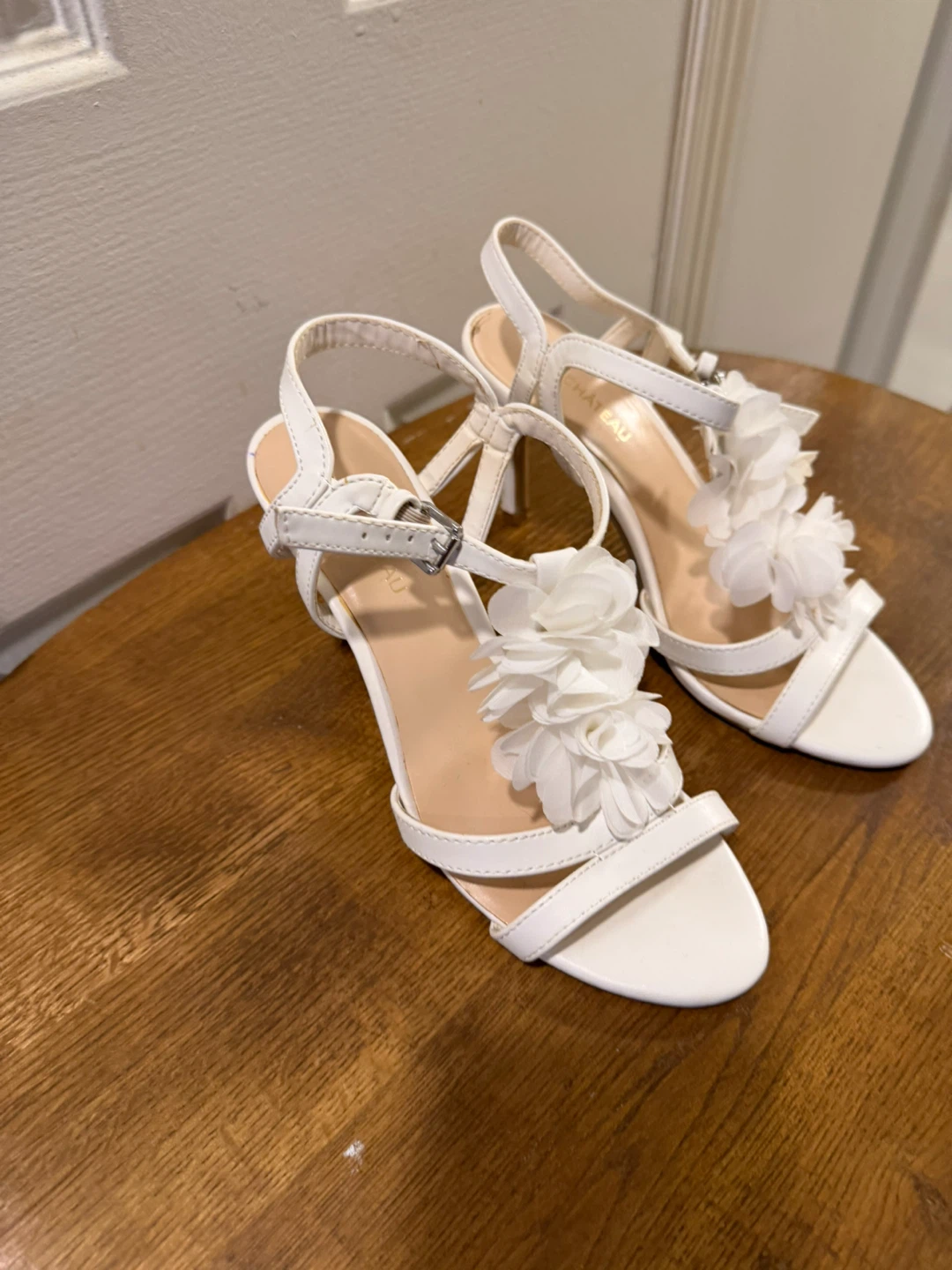Le Château White Strappy Heels with Flower Embellishment - photo 2