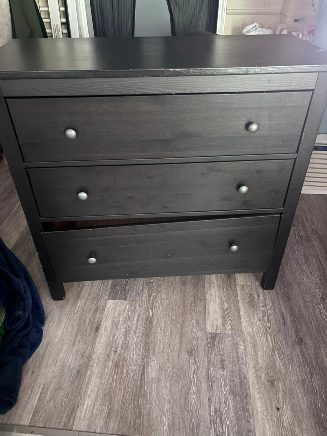 Black 3-Drawer Dresser