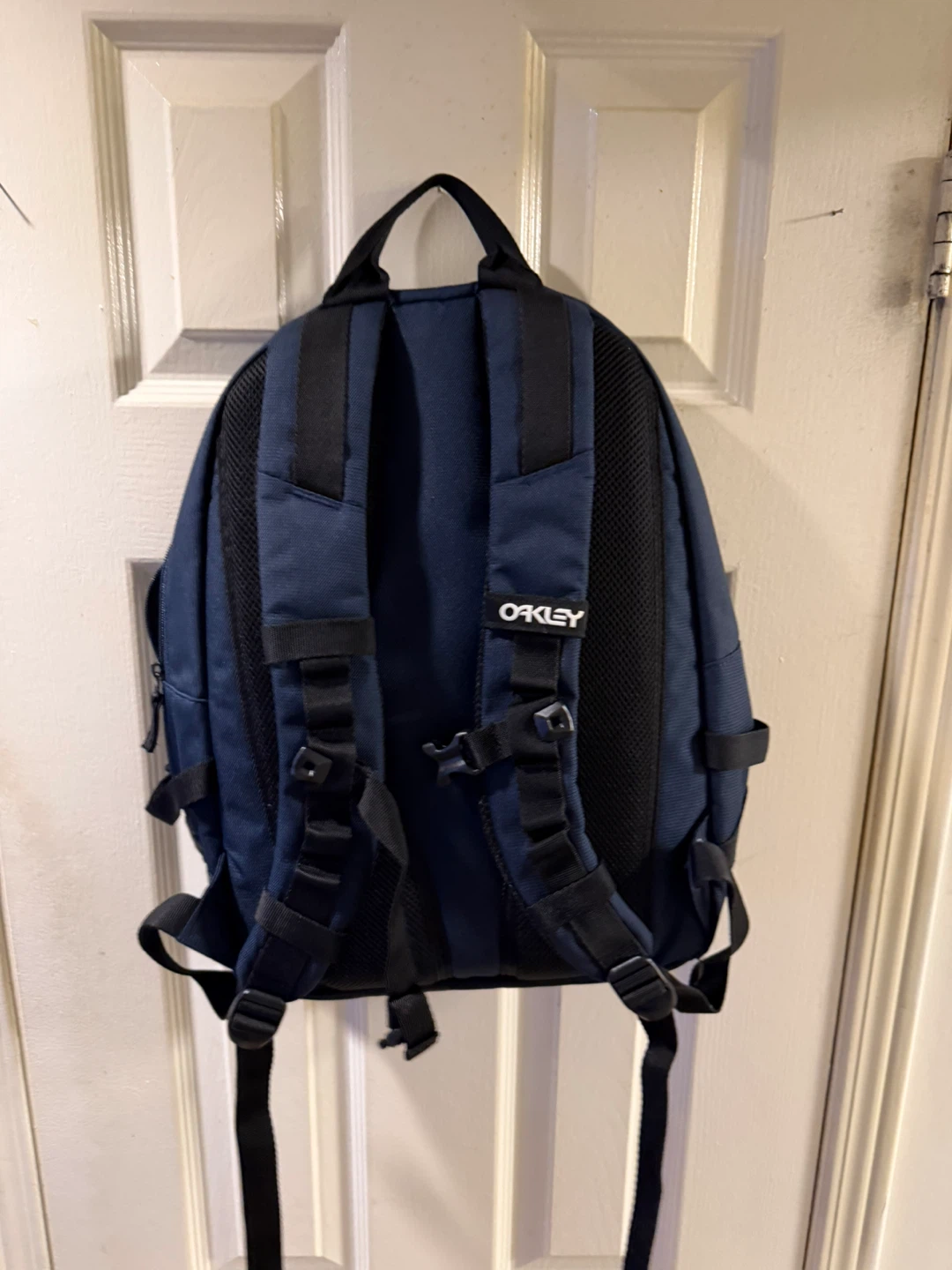 Oakley Backpack - photo 2