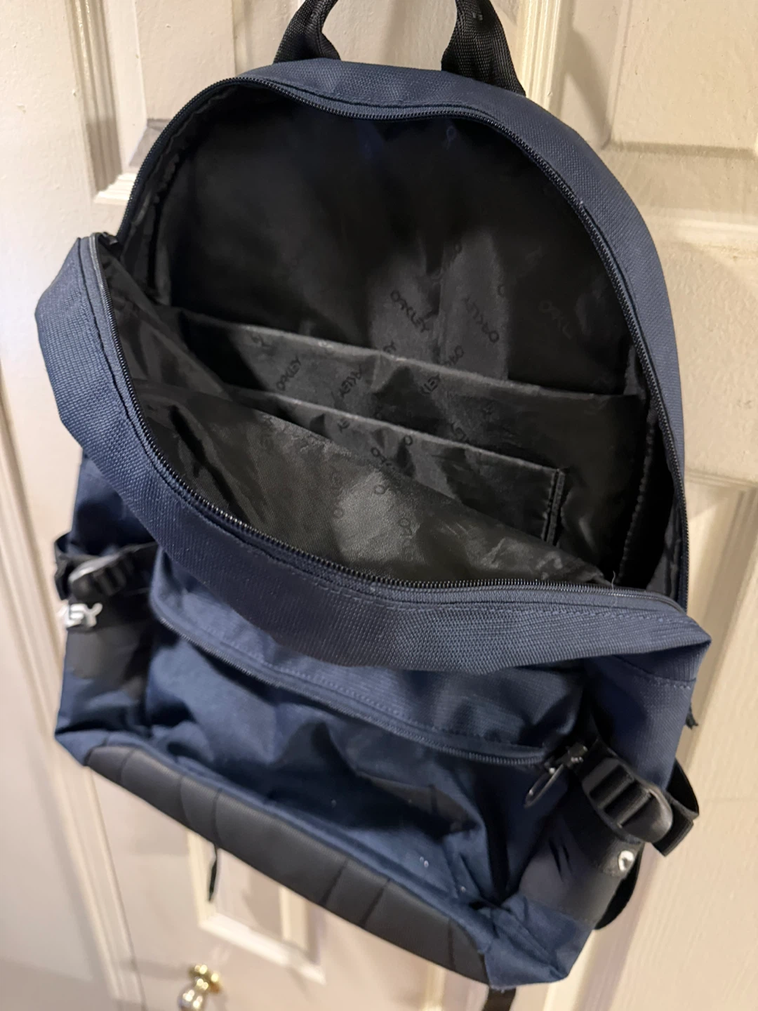 Oakley Backpack - photo 3