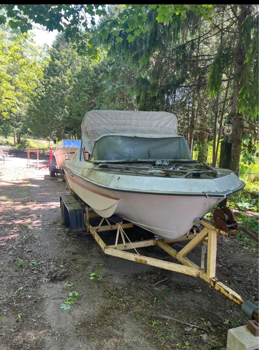 2 boats with trailers, engines, engine hoist/stand. - photo 4