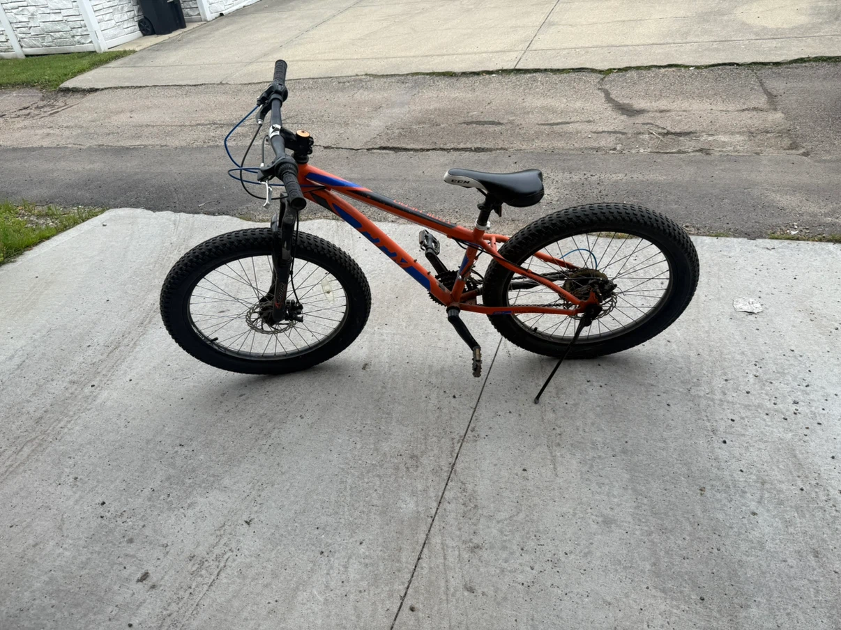 CCM Trailhead Mountain Bike - Ready to Ride - $150 OBO
