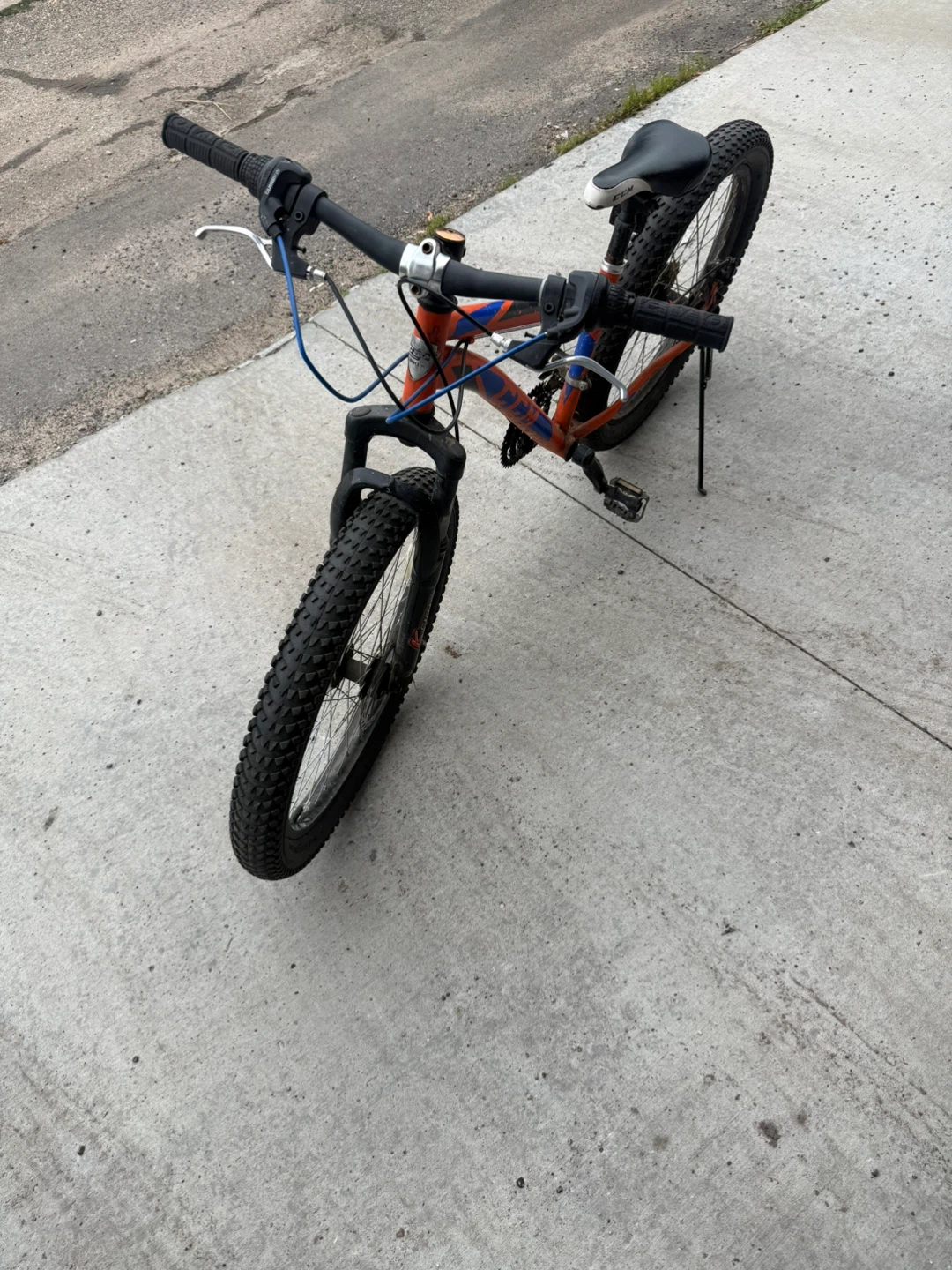CCM Trailhead Mountain Bike - Ready to Ride - $150 OBO - photo 2