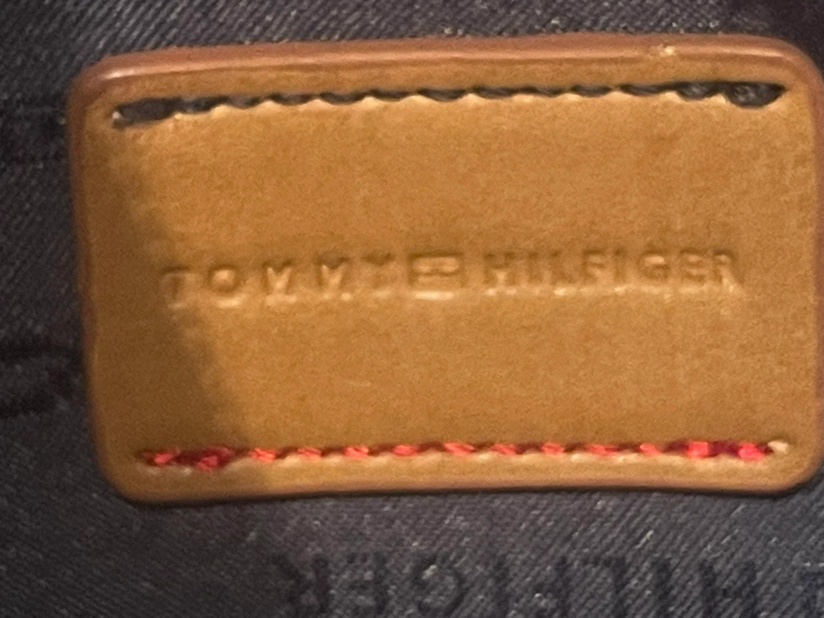 Tommy Hilfiger Red Leather Hobo Bag - photo 4