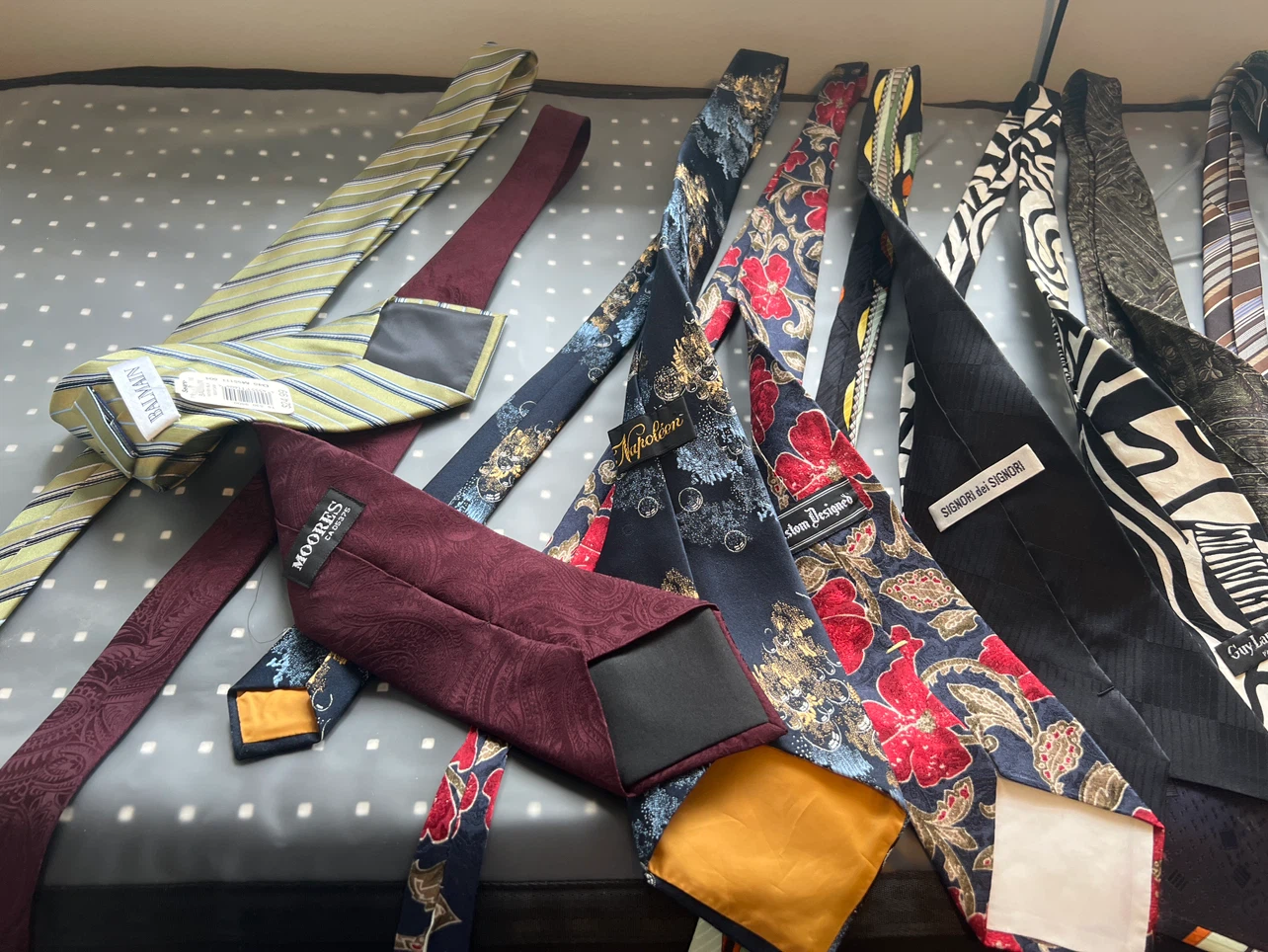 Assorted Men's Ties - photo 3