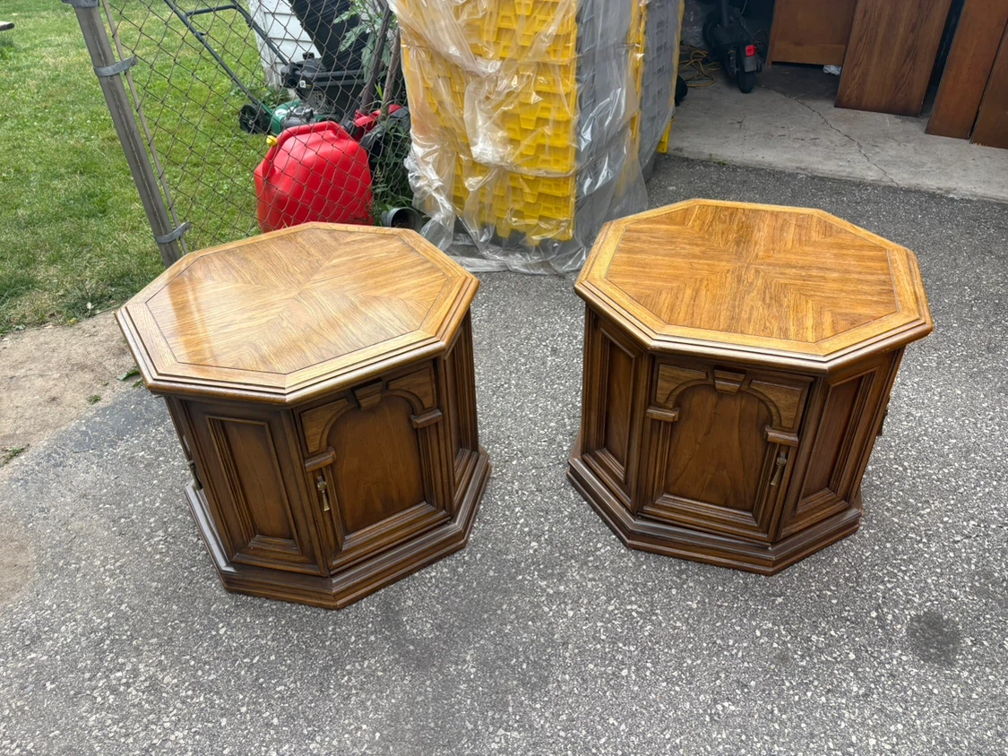 Free delivery used Vintage Octagon End Tables (Pair) - photo 2