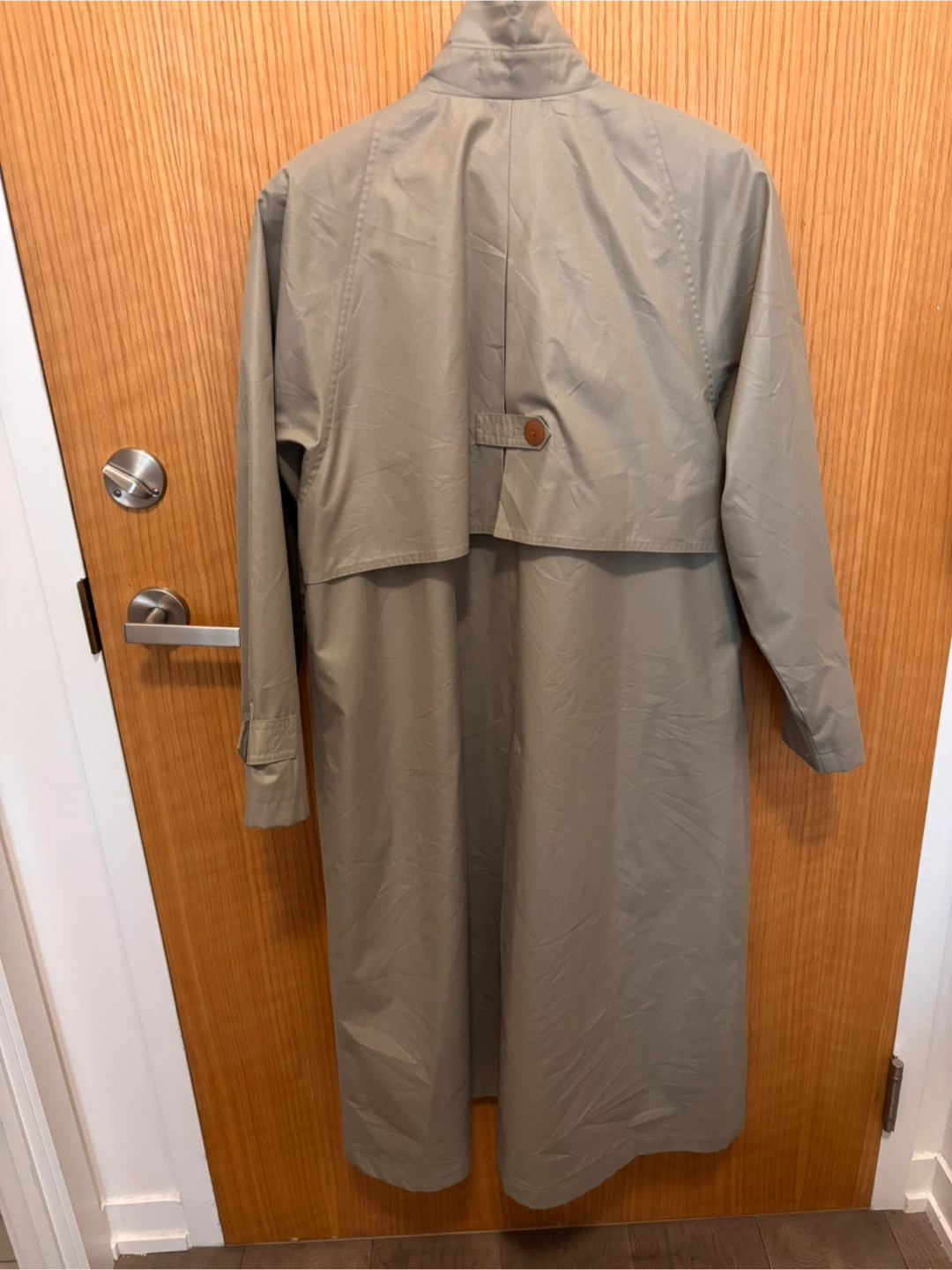 London Fog Trench Coat - photo 2