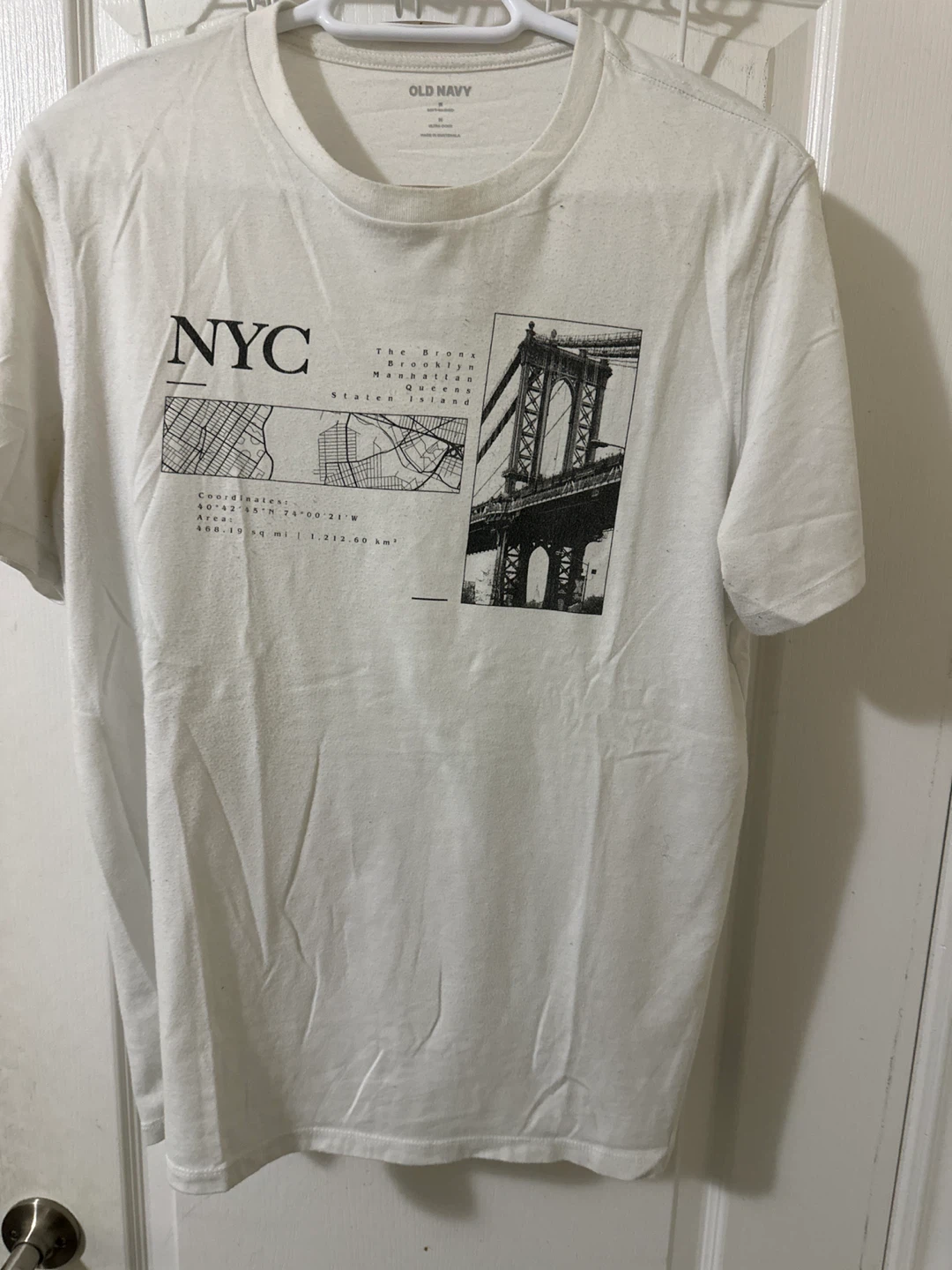 Old Navy NYC Graphic T-Shirt