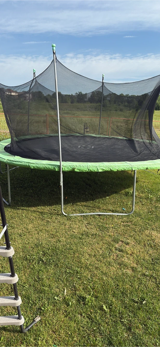 Trampoline