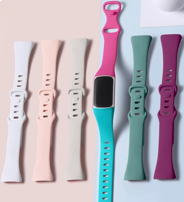 Fitbit charge 6, charger & 7 Bands