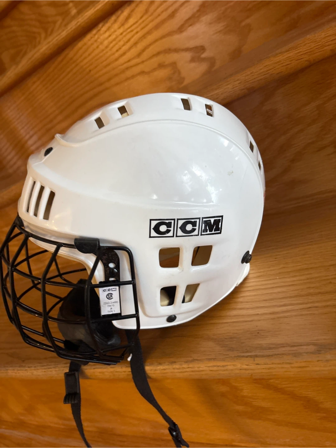 CCM hockey helmet - photo 2