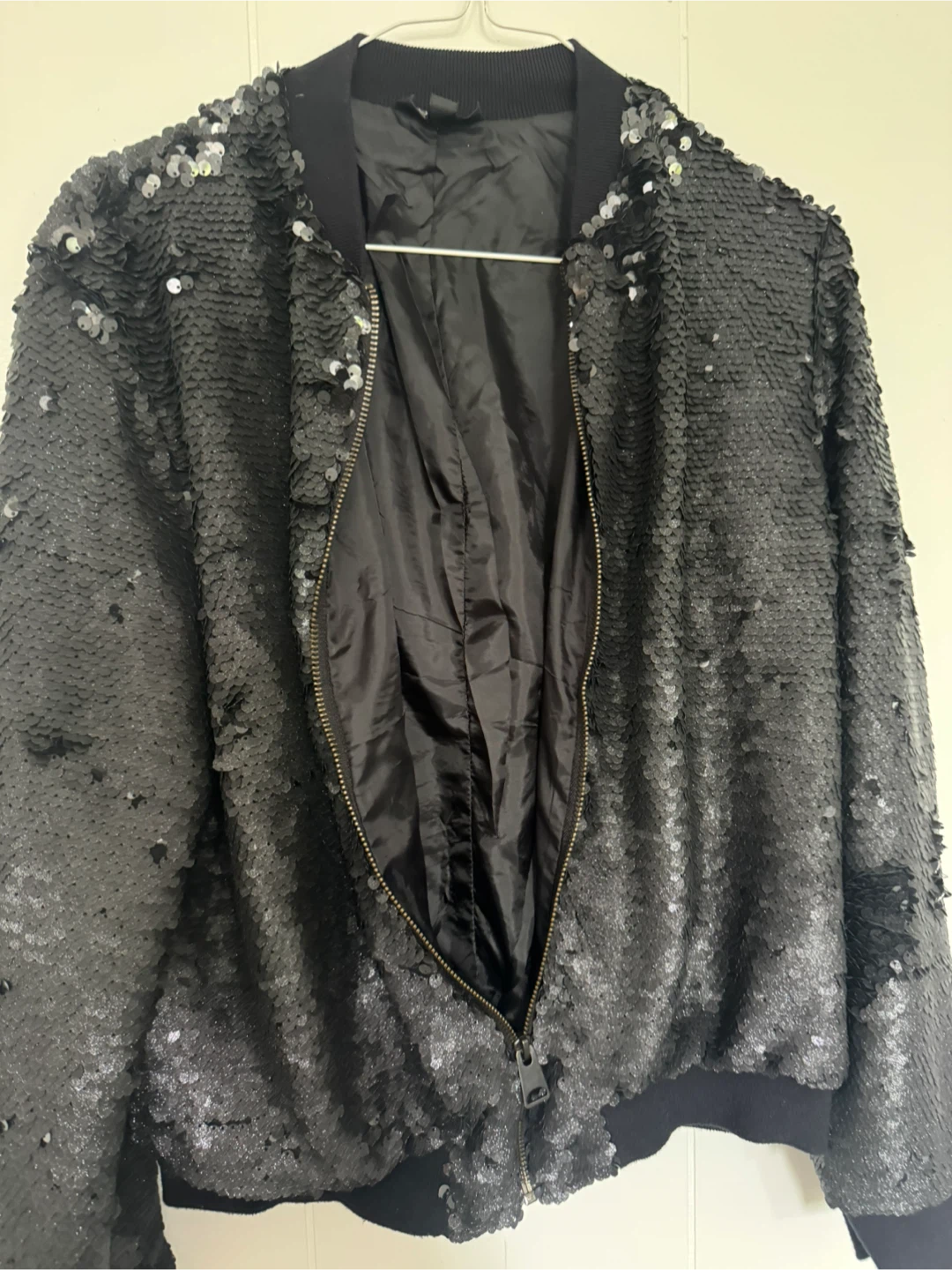 TOPSHOP Black Sequin Bomber Jacket Size US 6 - photo 3