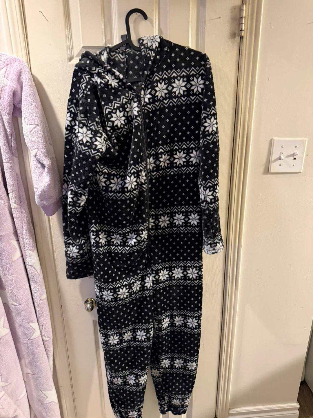 2 Fleece Onesies Pajamas - photo 2
