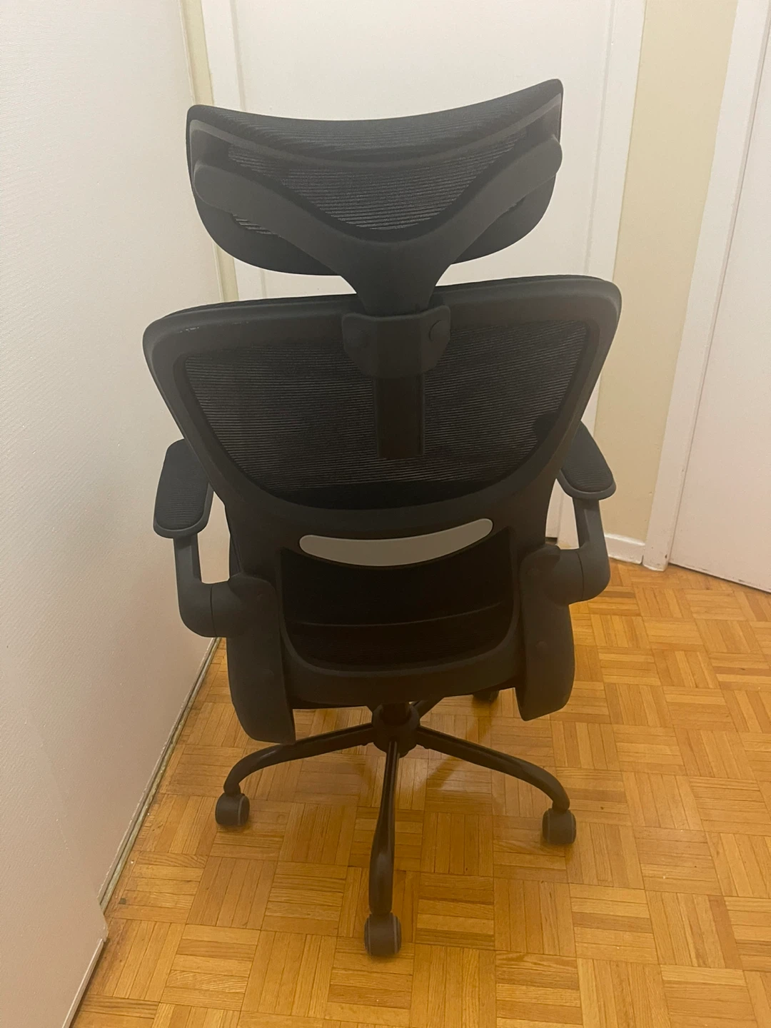 Ergonomic Mesh Office Chair with Headrest - photo 3