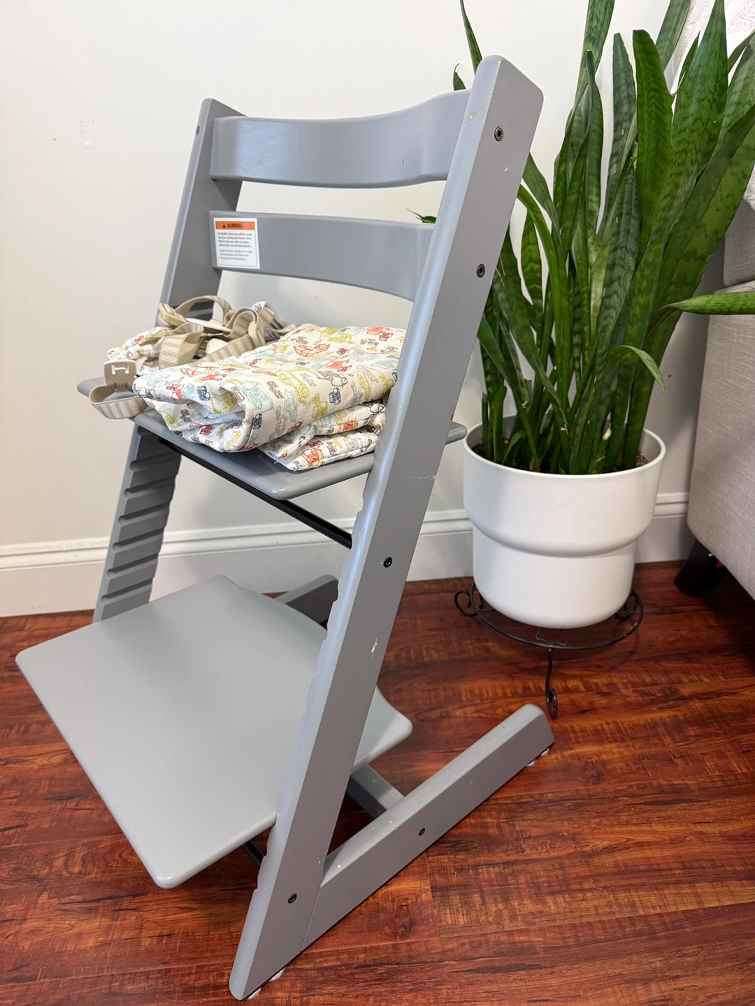 Stokke Tripp Trapp High Chair with cushion and straps - photo 3