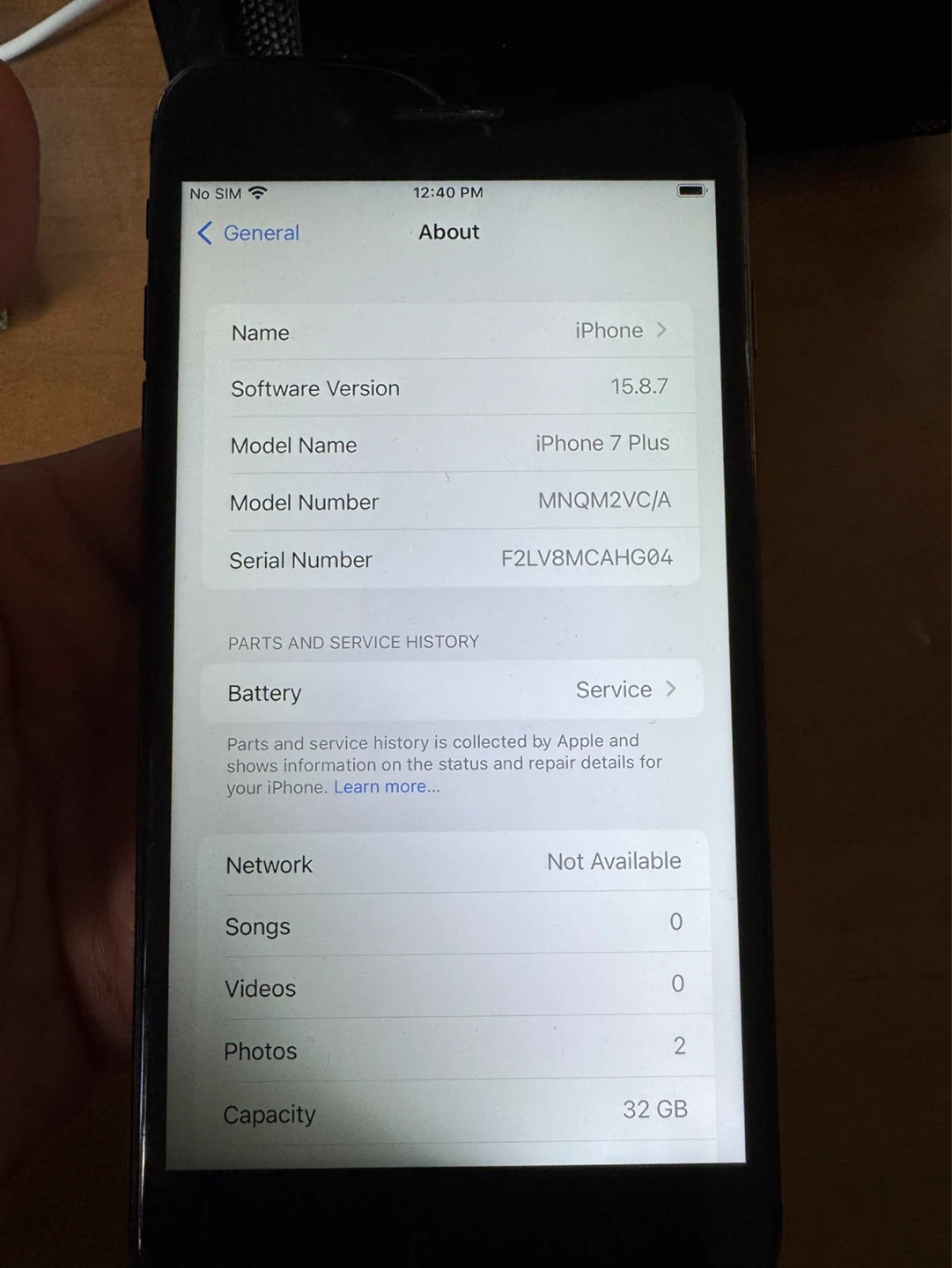 Apple iPhone 7 Plus (32GB) slight screen issue light - photo 5