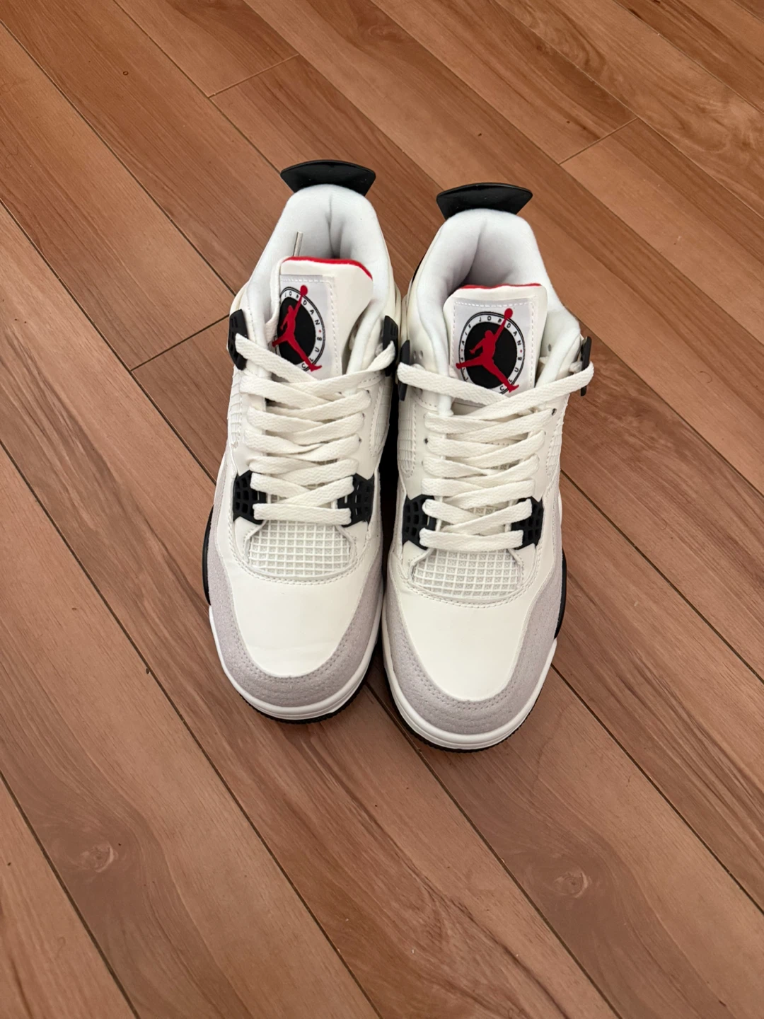 Nike Air Jordan 4 Retro White Cement