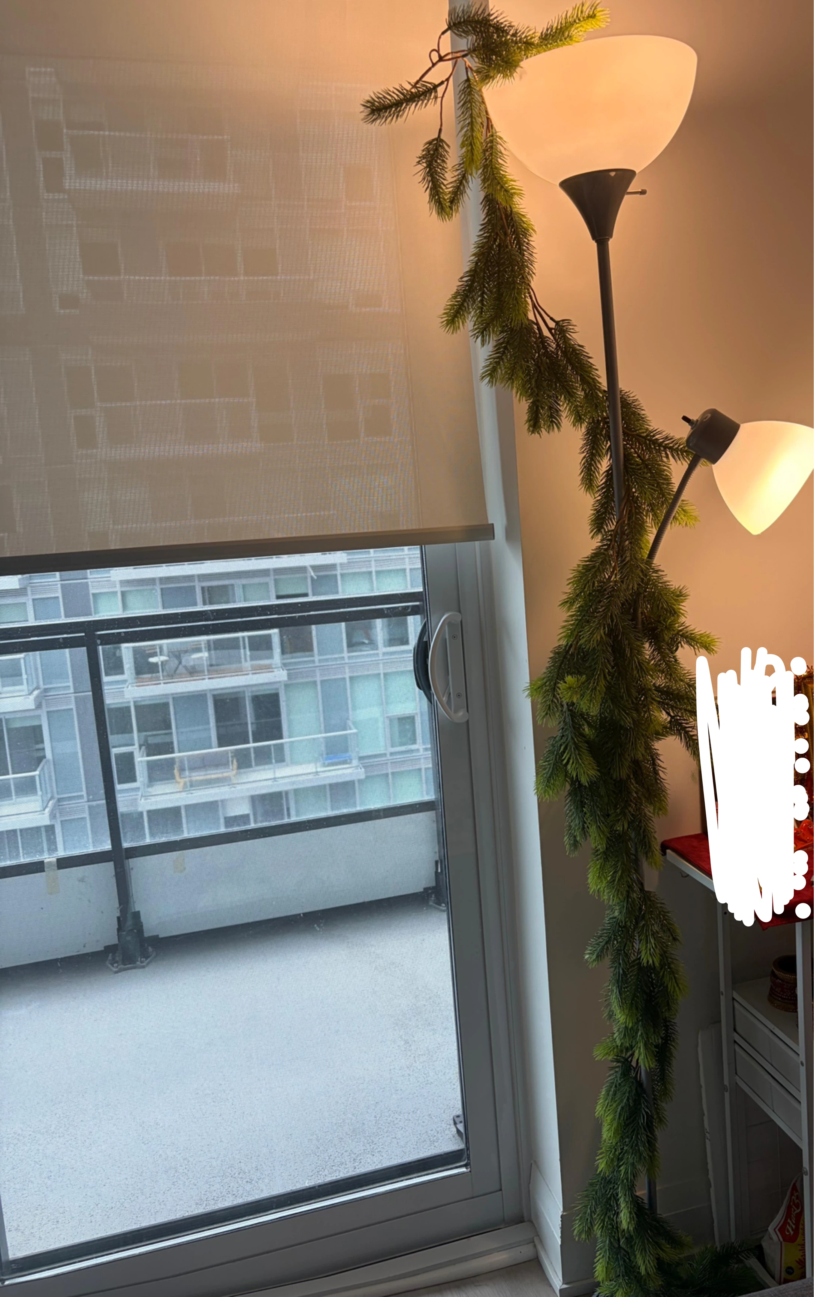 Floor Lamp with Frosted Shade - photo 4