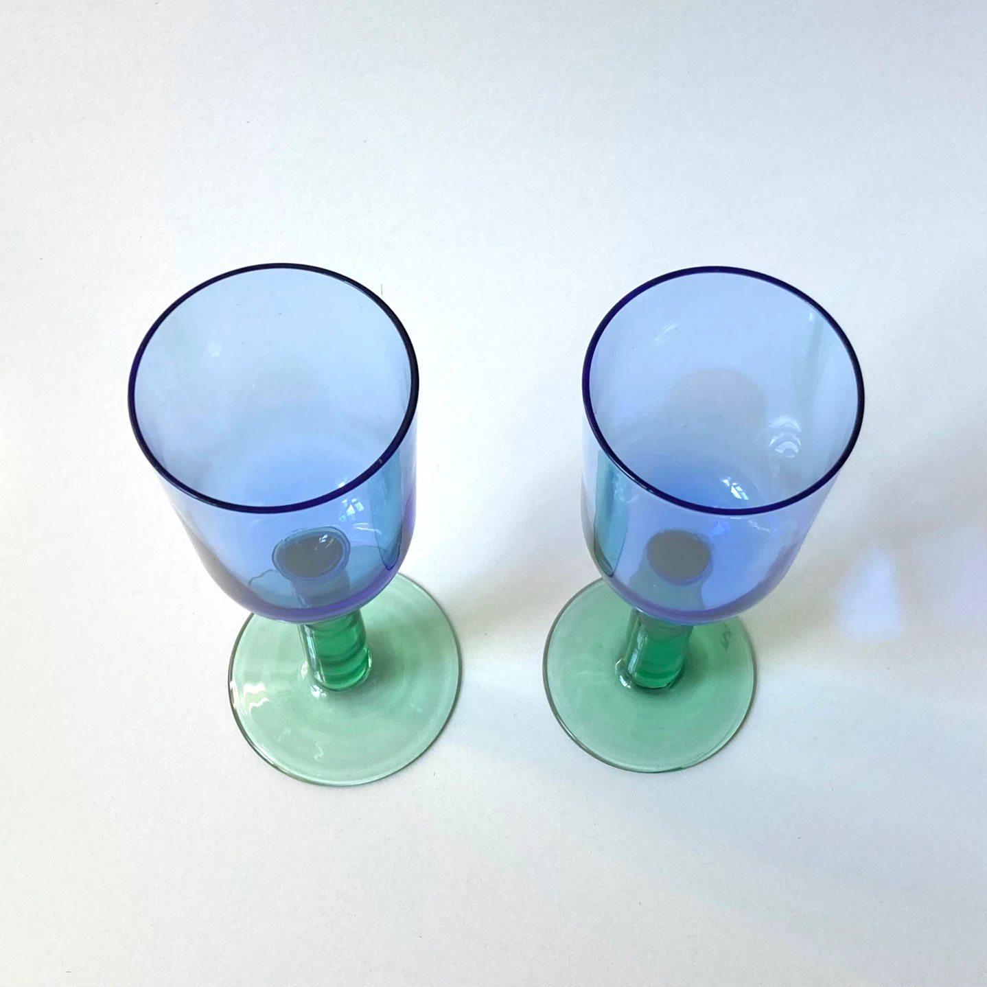 Pair of Vintage Scandinavian Postmodern Wine Glasses - photo 2