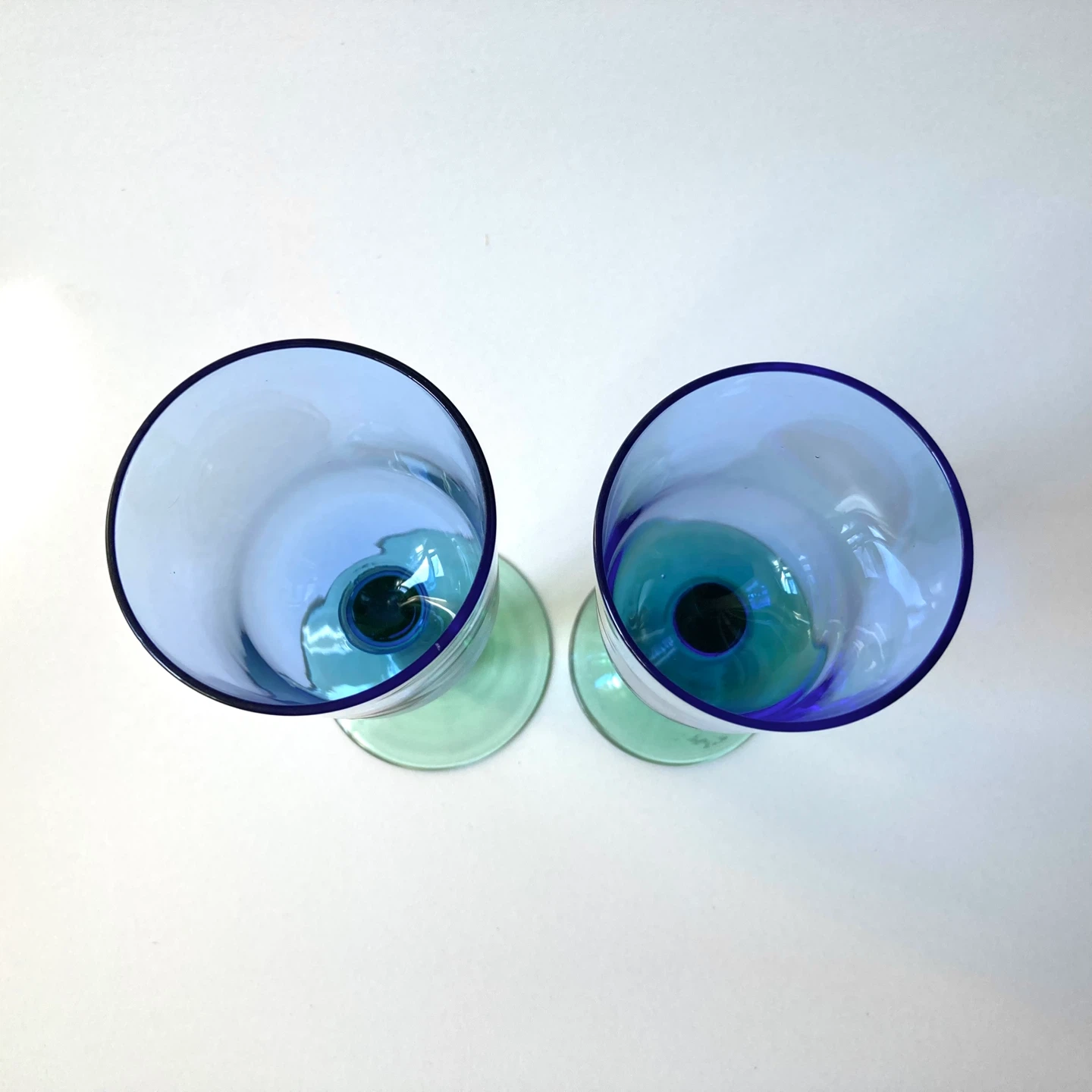Pair of Vintage Scandinavian Postmodern Wine Glasses - photo 3