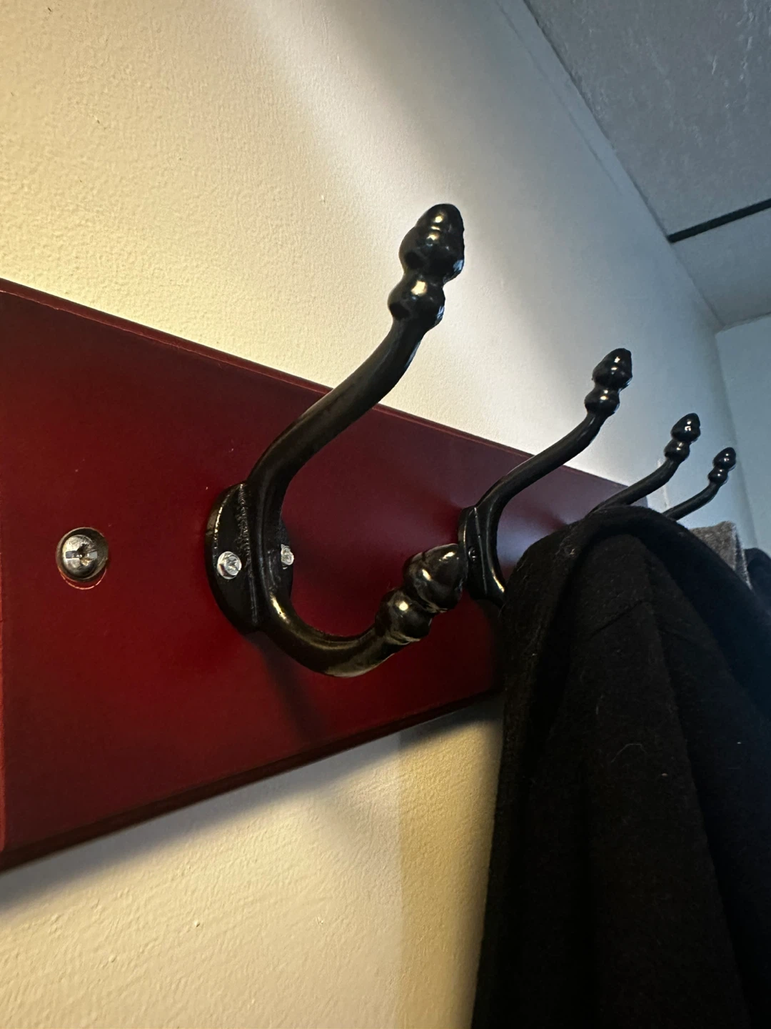 Wooden Coat Rack with 4 Hooks - photo 2