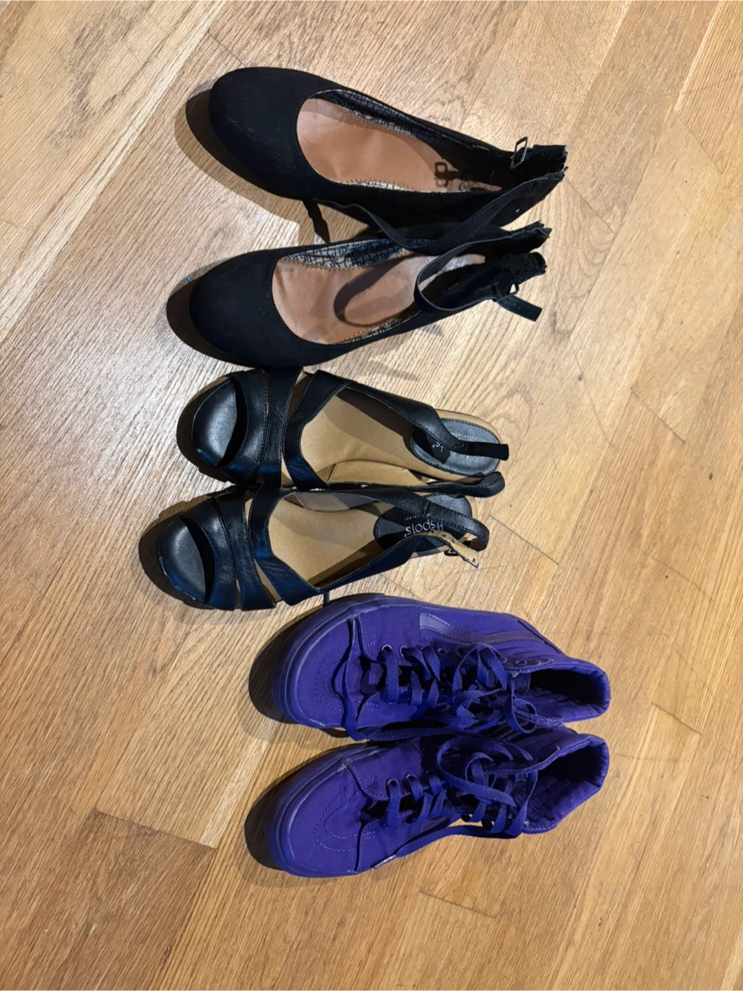 Women's Shoes Size 7.5