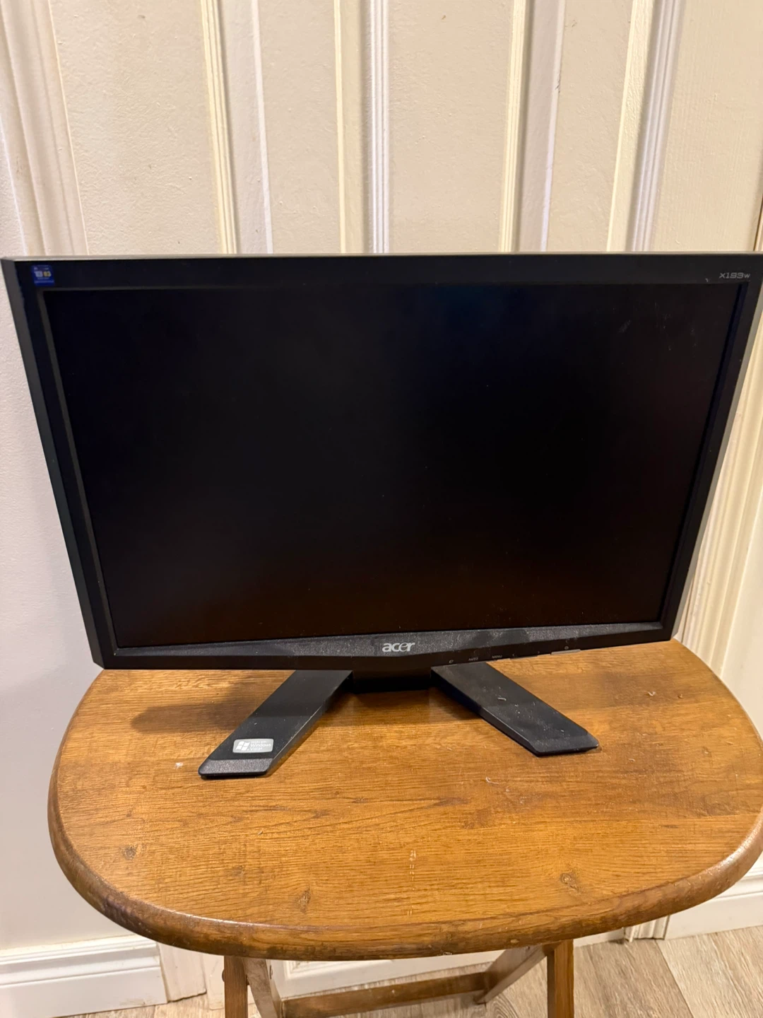 Acer X193W LCD Monitor