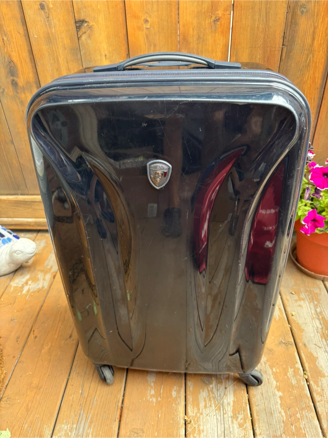 HEYS Black Spinner Luggage