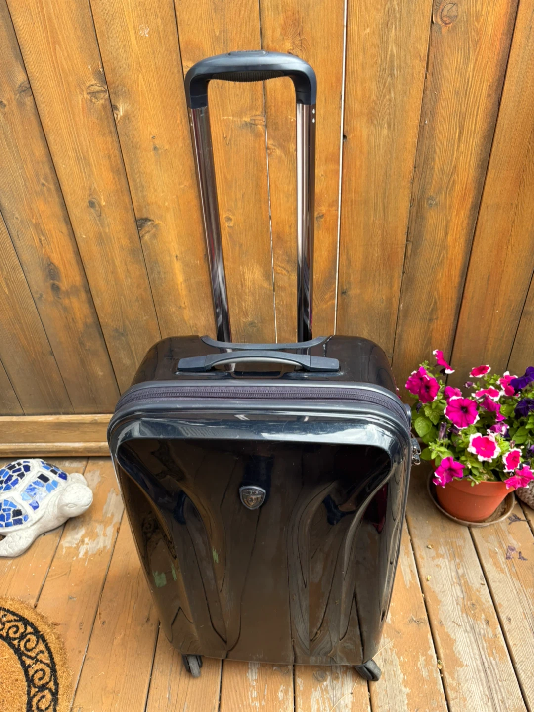 HEYS Black Spinner Luggage - photo 2