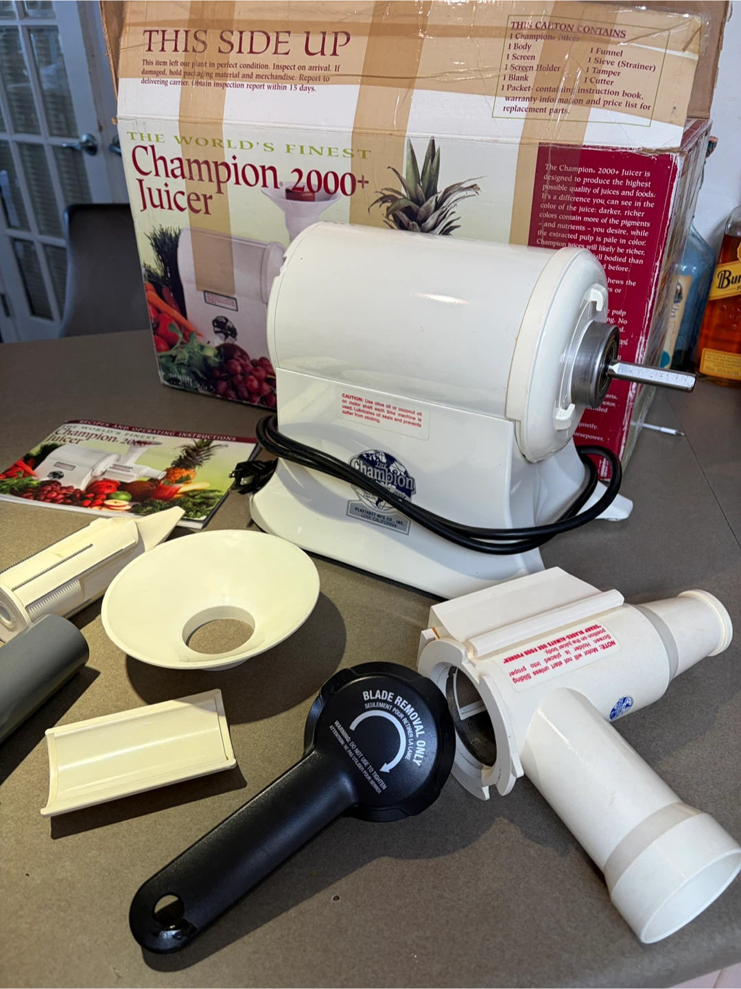 Champion juicer - Nut Butter Machine